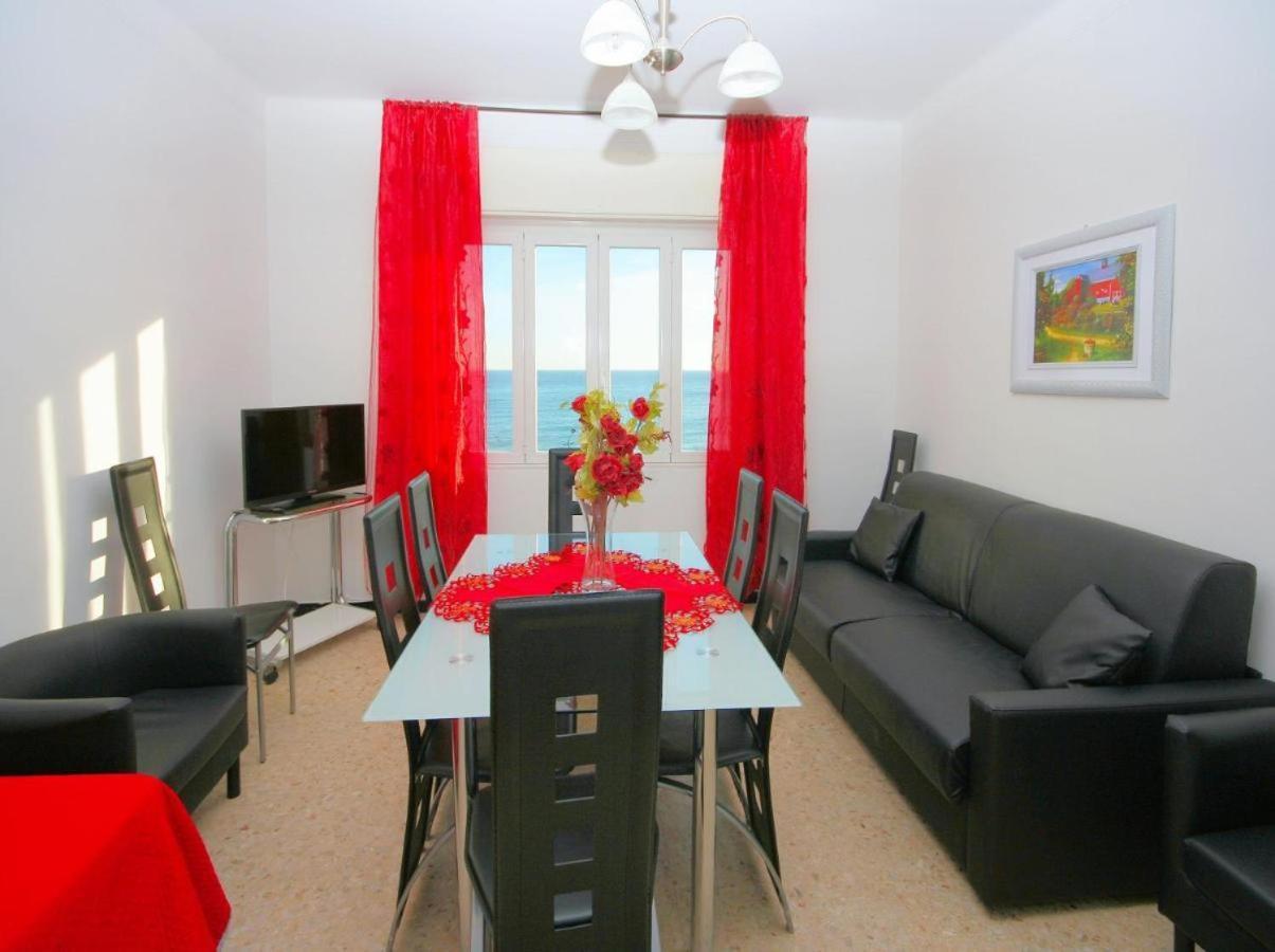 Xxv Aprile 2 Int 10 Frontemare 3 Apartment