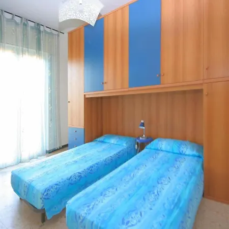 Apartamento Xxv Aprile 2 Int 10 Frontemare 3 Marina dʼMarina dʼAndora Exterior foto